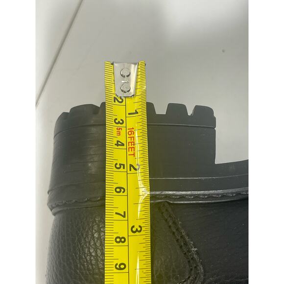 L.L. Bean Women's Size 7M Black Pebble Leather Boots Lug Sole Wool Lined (READ) - Picture 9 of 12